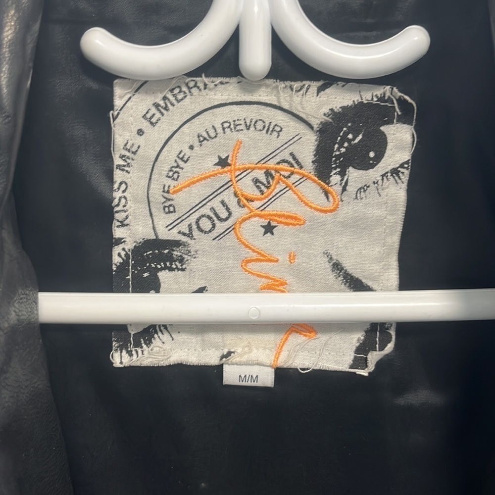 Brand new ! Limited edition Danier Leather jacket 🇨🇦 - Picture 3 of 6